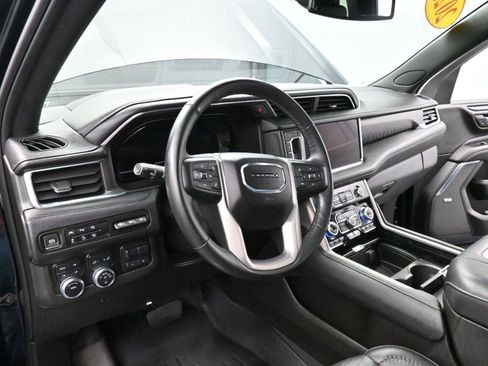 Used 2023 GMC Yukon Denali w/ Max Trailering Package image 18