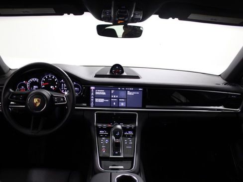 Certified 2021 Porsche Panamera 4 AWD/4WD image 36