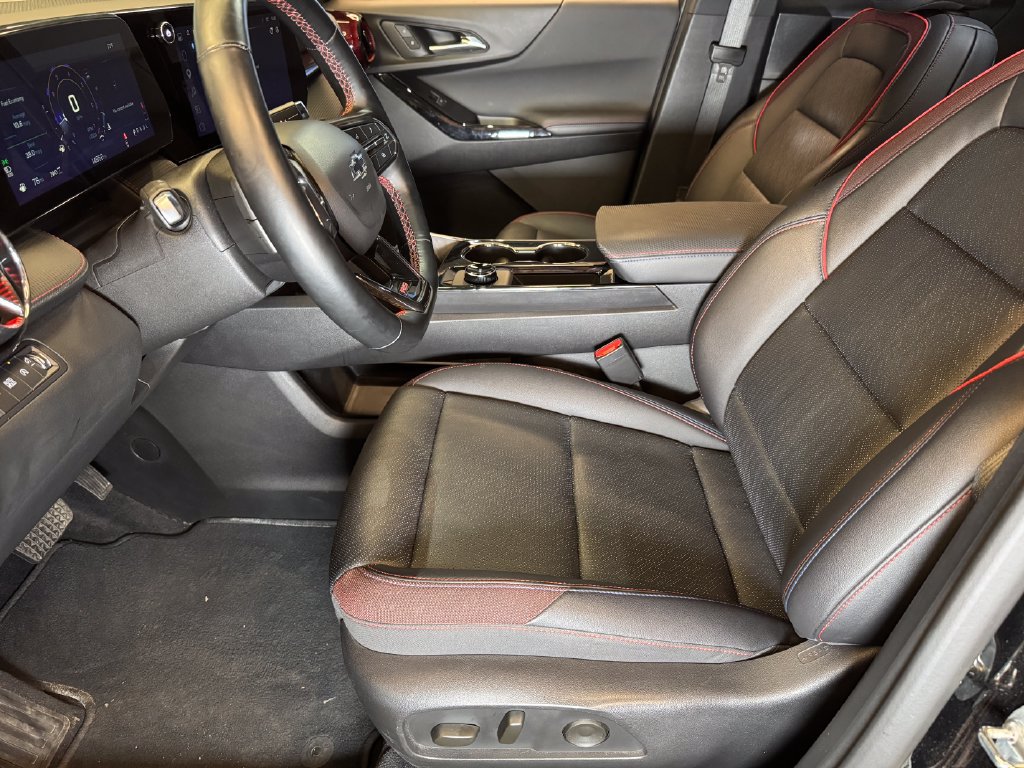 Used 2025 Chevrolet Equinox RS w/ Convenience Package III AWD/4WD image 20