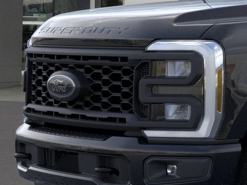 New 2025 Ford F250 Lariat w/ Lariat Ultimate Package image 17