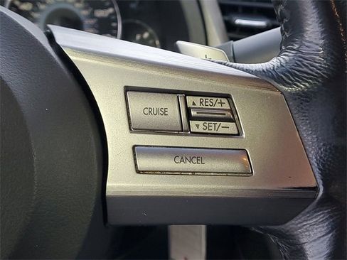 Used 2010 Subaru Legacy 2.5i Premium image 15