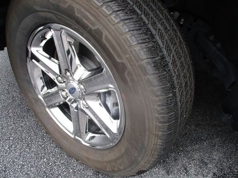 Used 2024 Ford F150 XLT image 19