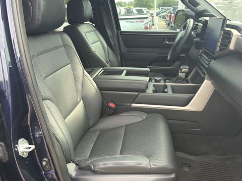 Used 2025 Toyota Tundra Limited AWD/4WD image 20