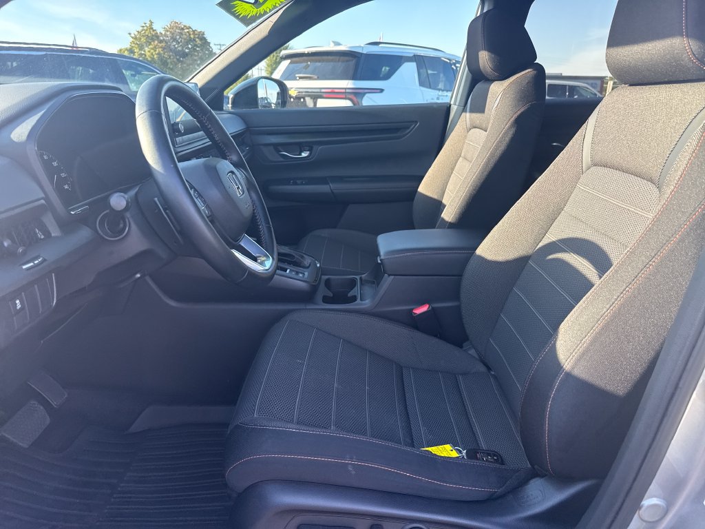 Used 2025 Honda CR-V Sport image 21