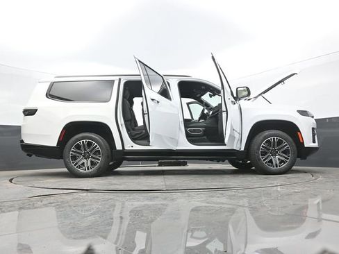 New 2026 Jeep Grand Wagoneer L 4WD image 68