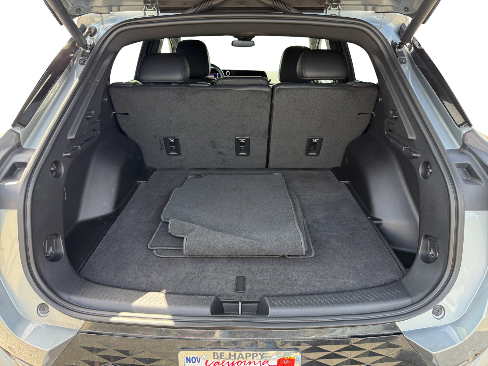 Used 2024 Chevrolet Equinox EV RS FWD image 17