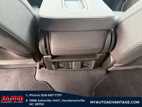Used 2025 GMC Sierra 1500 SLT AWD/4WD image 28