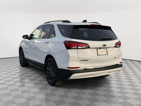 Used 2023 Chevrolet Equinox RS image 6