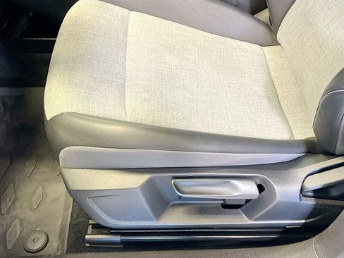 Used 2023 Volkswagen ID.4 Pro RWD image 19