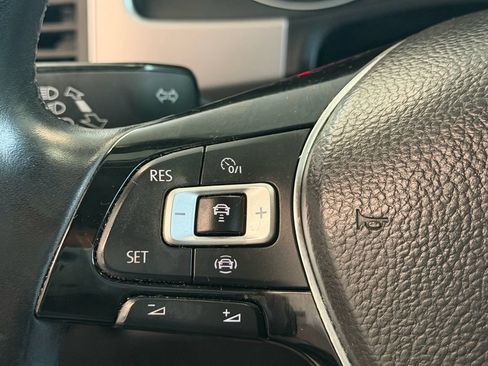Used 2019 Volkswagen Atlas SE w/ Towing Package FWD image 25