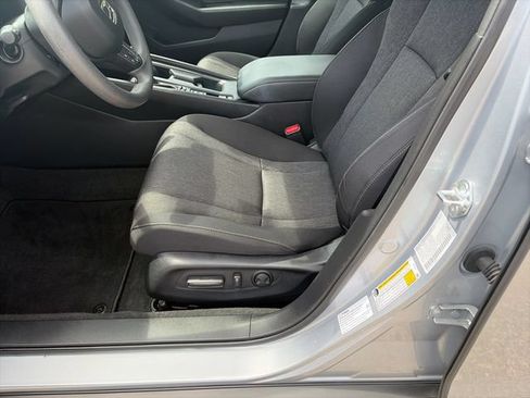Used 2023 Honda Accord EX image 17