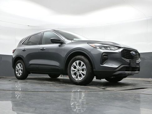 Used 2024 Ford Escape Active AWD/4WD image 43