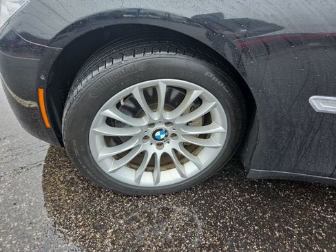 Used 2015 BMW 740Li image 9