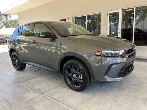 New 2023 Dodge Hornet GT w/ GT Blacktop Package AWD/4WD image 2