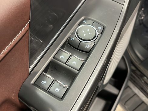 Used 2023 Ford F150 Lariat AWD/4WD image 20