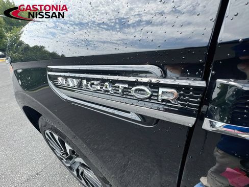 Used 2022 Lincoln Navigator Black Label AWD/4WD image 44
