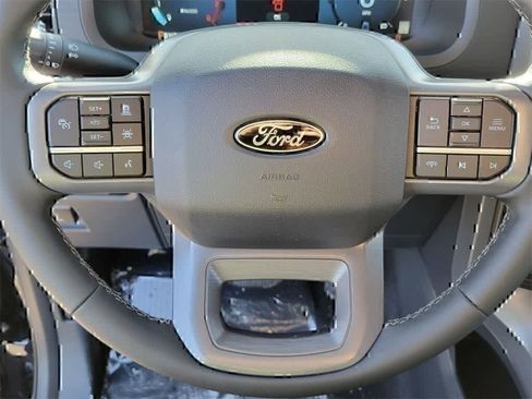 New 2026 Ford F150 XLT w/ Equipment Group 302A MID AWD/4WD image 19