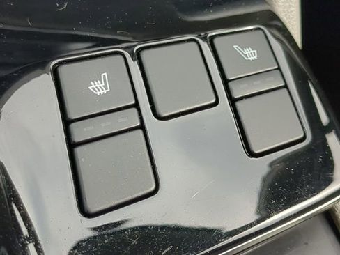 Used 2023 Kia Sportage EX FWD image 22