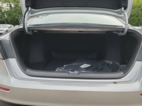 Used 2025 Honda Accord SE image 30