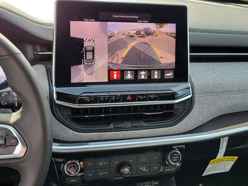 Certified 2023 Jeep Compass Latitude w/ Sun and Sound Group image 10