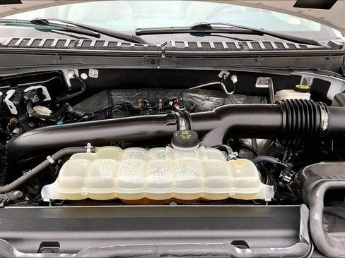 Used 2023 Ford Expedition Limited image 11