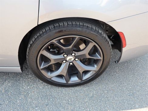 Used 2017 Dodge Charger SXT w/ Plus Group RWD image 25