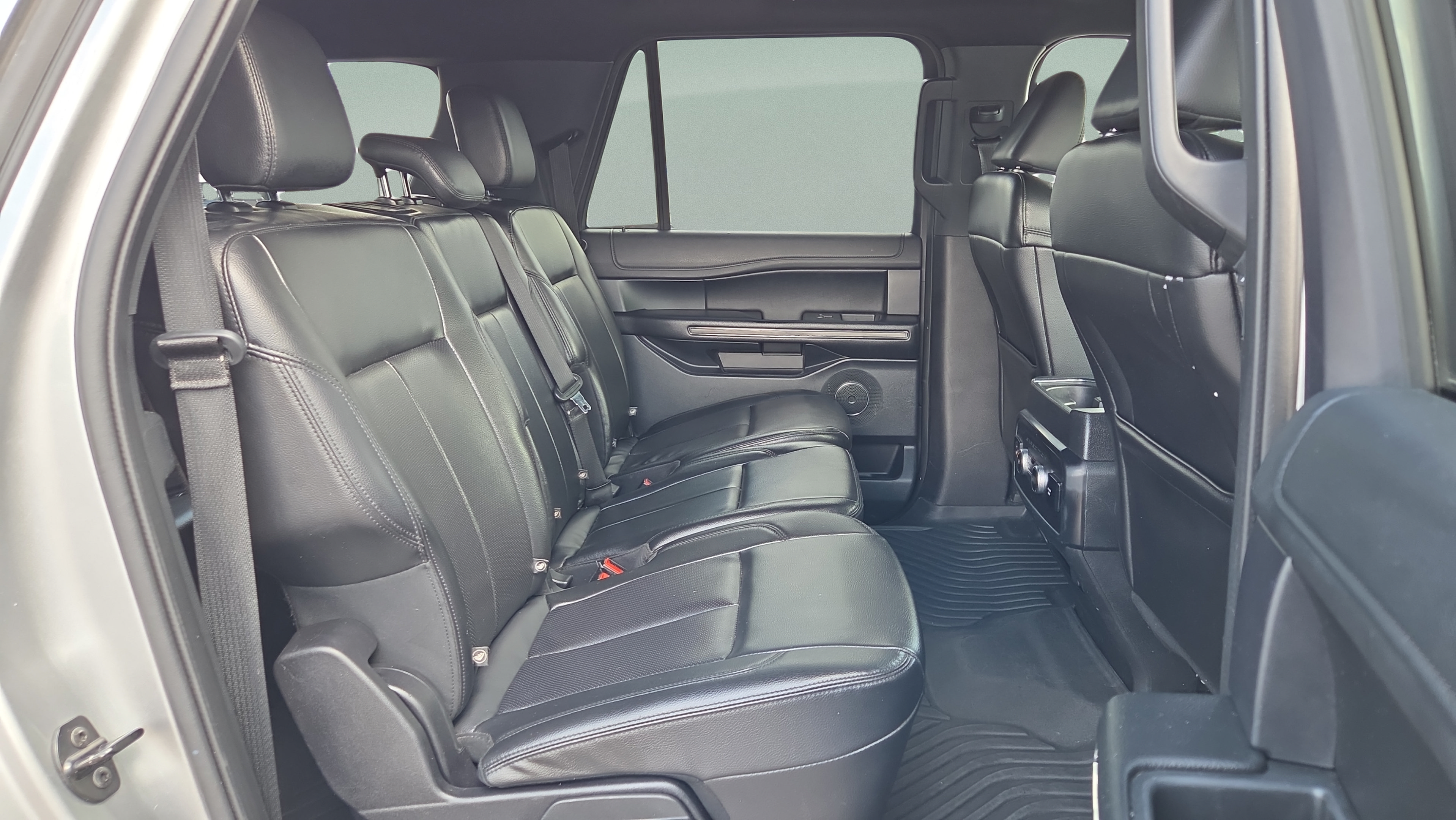 Used 2021 Ford Expedition Max XLT RWD image 18