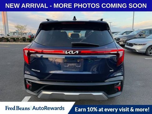 Used 2024 Kia Seltos SX w/ SX Sunroof Package image 6