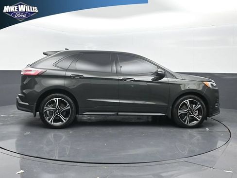 Certified 2022 Ford Edge ST w/ Equipment Group 401A AWD/4WD image 8