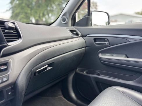 Used 2023 Honda Ridgeline RTL-E image 28