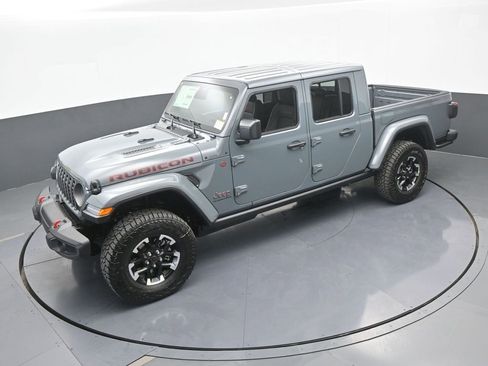 New 2026 Jeep Gladiator Rubicon w/ Steel Power Dome Hood Package AWD/4WD image 42