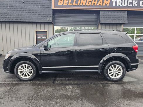 Used 2014 Dodge Journey SXT w/ Flexible Seating Group FWD image 2