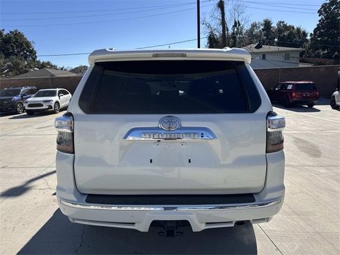Used 2018 Toyota 4Runner Limited image 6