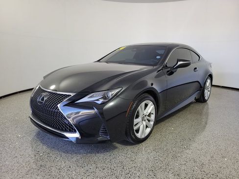 Used 2024 Lexus RC 300 w/ Premium Package RWD image 2