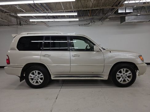 Used 2004 Lexus LX 470 4WD image 6