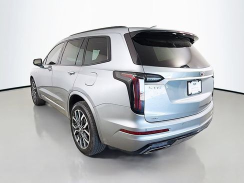 Certified 2025 Cadillac XT6 Sport w/ LPO, Floor Liner Package AWD/4WD image 8