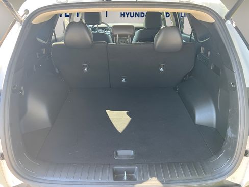 Certified 2022 Hyundai Tucson Limited AWD/4WD image 14