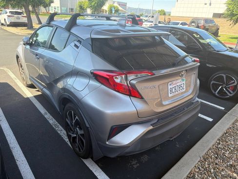 Certified 2018 Toyota C-HR XLE FWD image 5