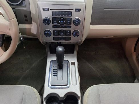 Used 2011 Ford Escape XLT FWD image 14