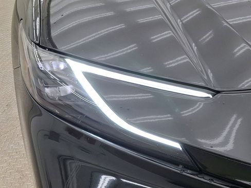 Certified 2025 Toyota Camry XSE FWD image 28
