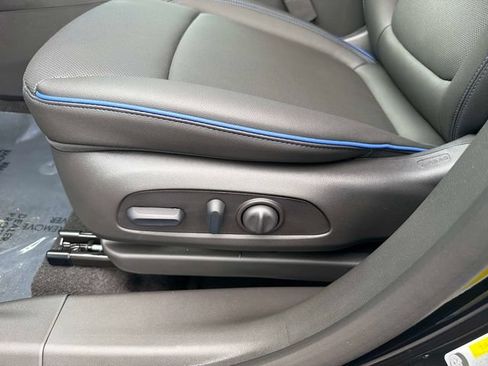 New 2026 Buick Encore GX Sport Touring w/ Advanced Technology Package FWD image 19