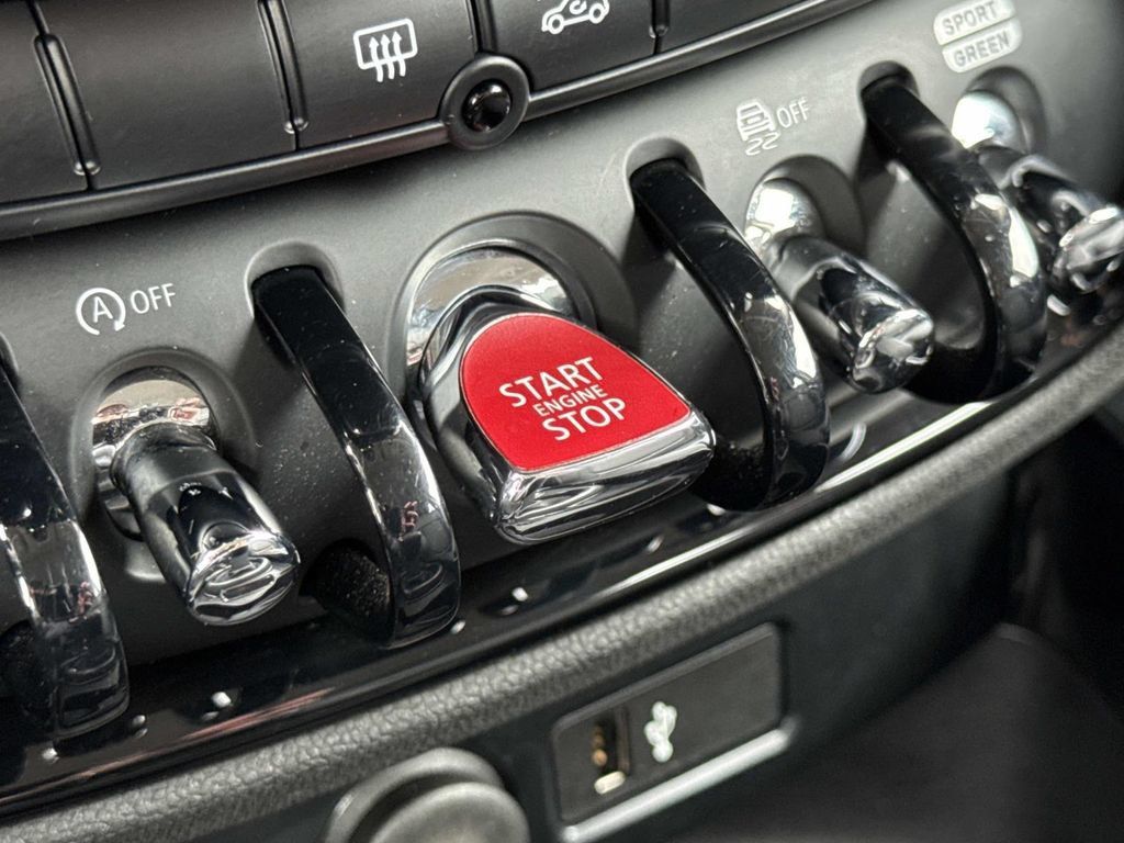 Used 2023 MINI Cooper Clubman S AWD/4WD image 14