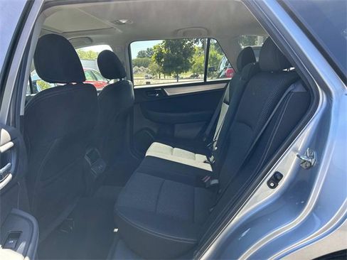 Used 2019 Subaru Outback 2.5i Premium image 22