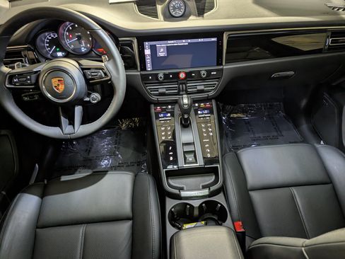 Certified 2026 Porsche Macan S AWD/4WD image 7