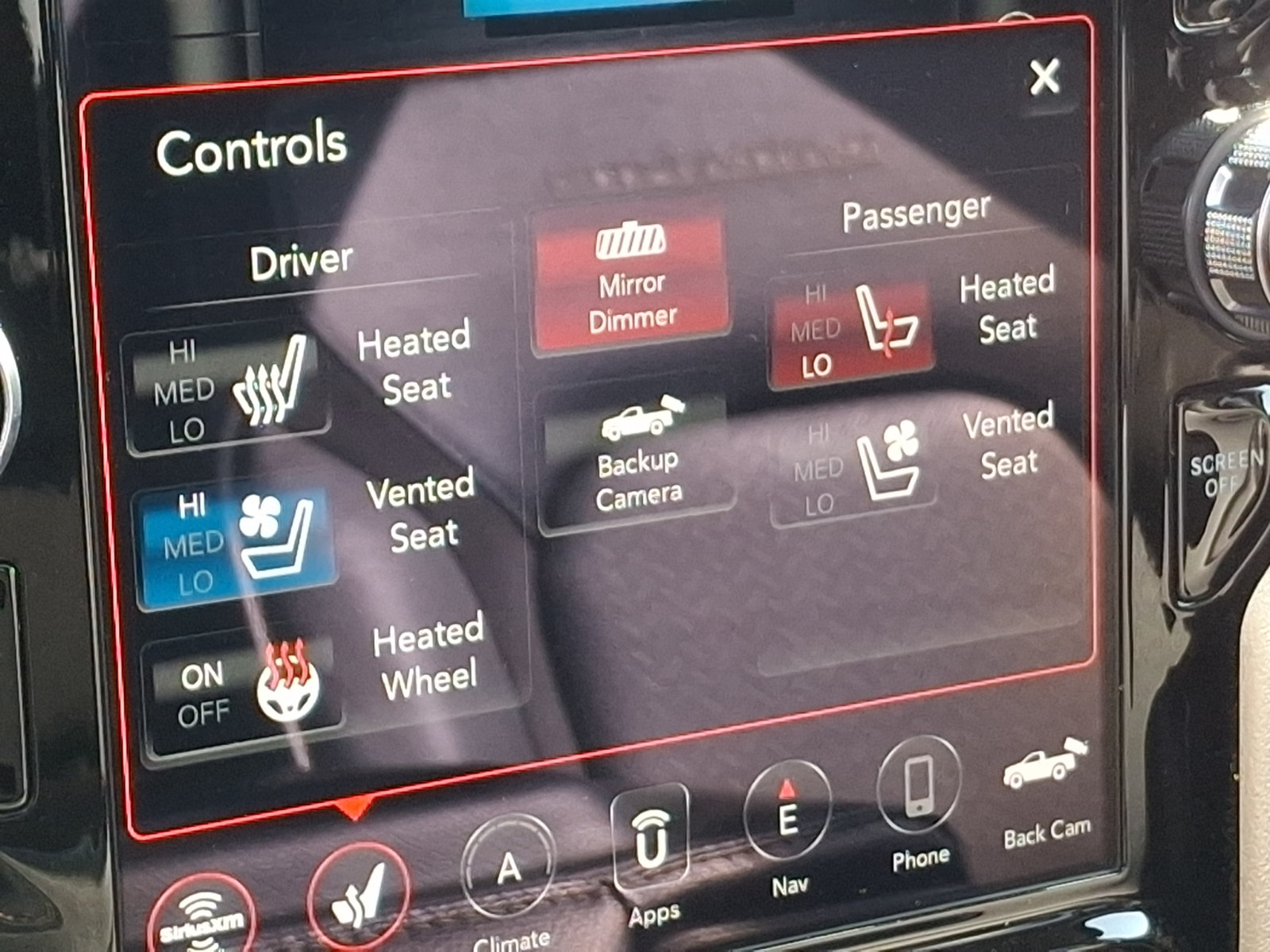 Used 2020 RAM 1500 Laramie AWD/4WD image 26