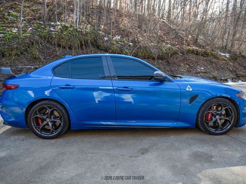 Used 2020 Alfa Romeo Giulia Quadrifoglio w/ Nero Edizione image 9