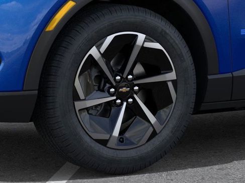 New 2026 Chevrolet Equinox EV LT image 9