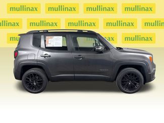 Used 2016 Jeep Renegade Latitude AWD/4WD video 2