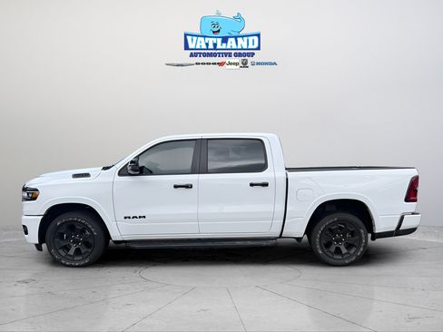 Used 2026 RAM 1500 Big Horn AWD/4WD image 2