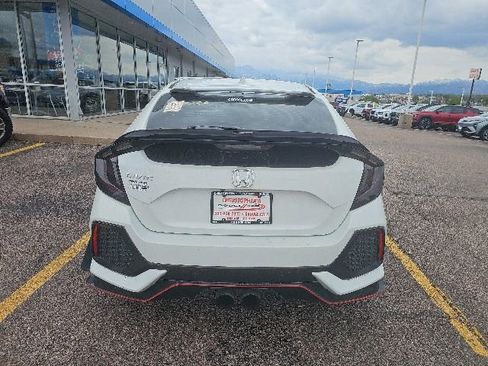 Used 2018 Honda Civic Sport image 4